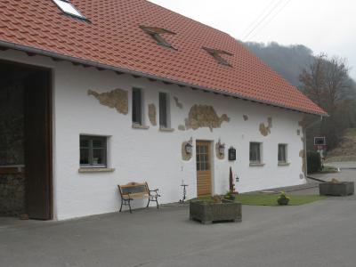 Startschuss für das Portal auf dem Talhof der Familie Frei